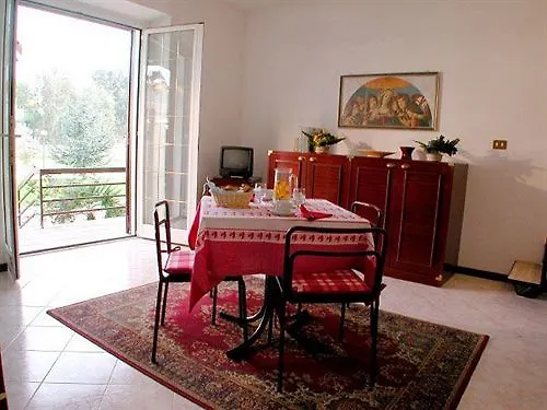 Hotel Residence Santa Rosa Rome Aparthotel